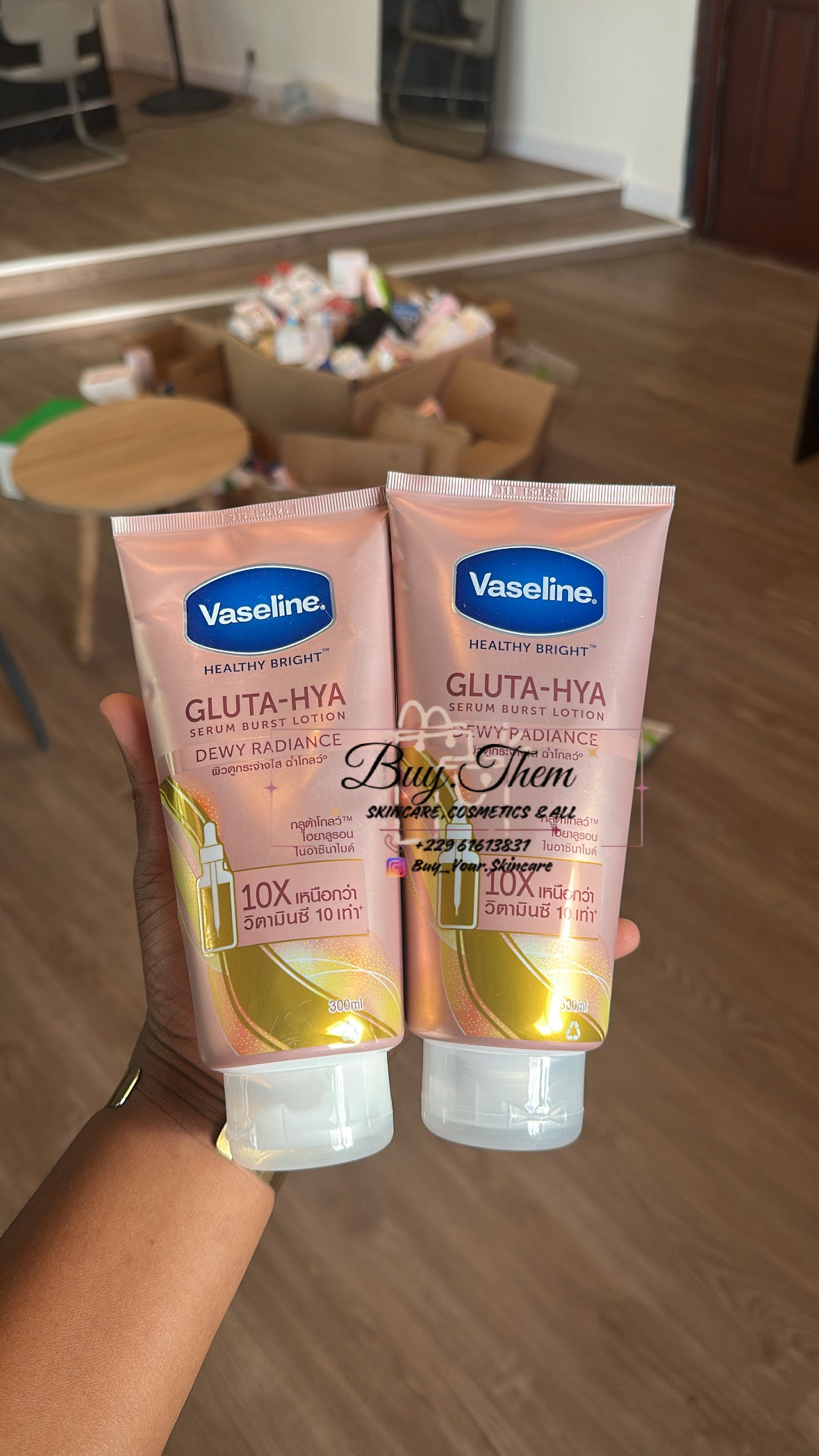 VASELINE GLUTA HYA boosting serum lotion lait