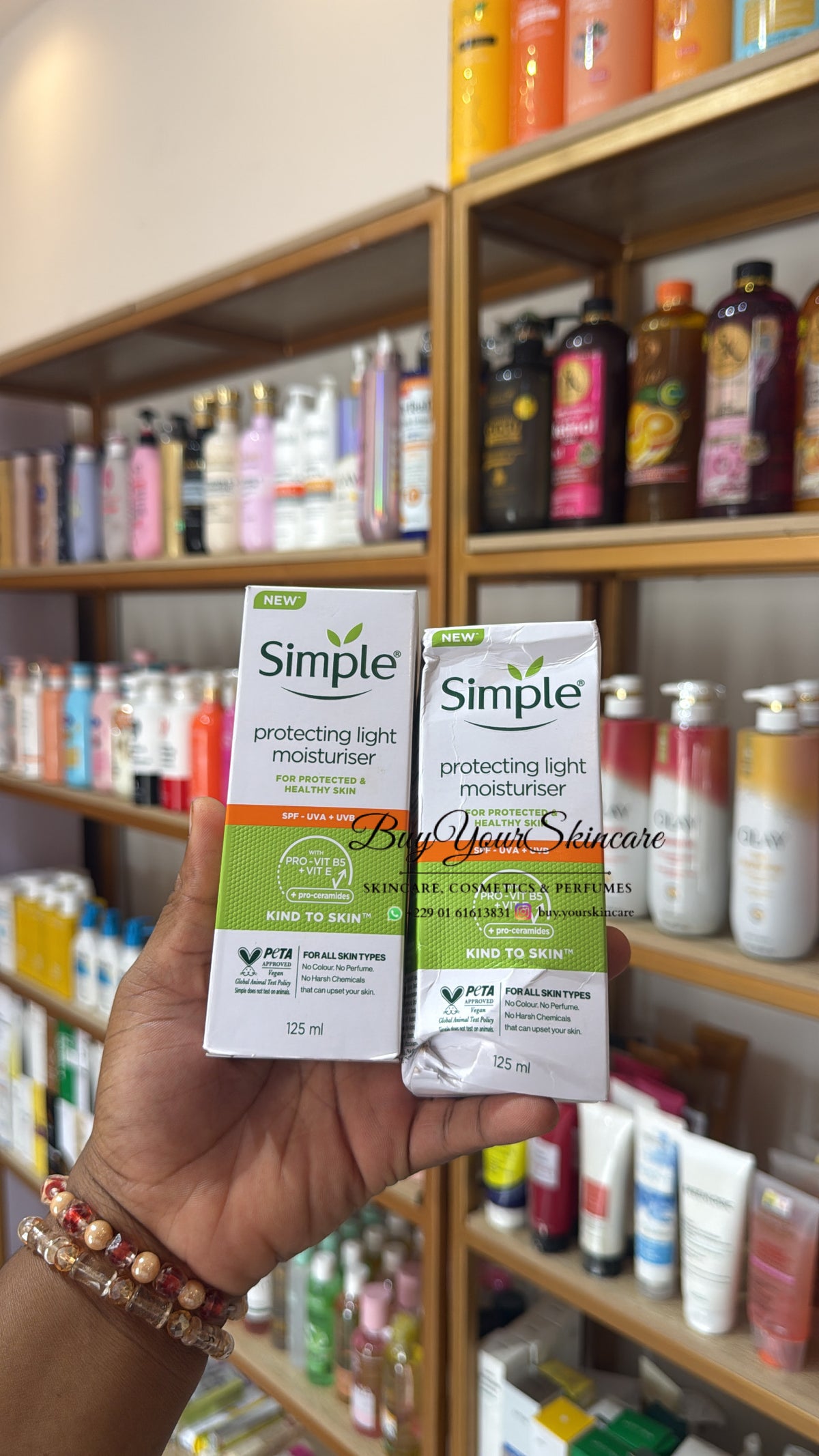 SIMPLE protecting light moisturizer crème hydratante visage spf