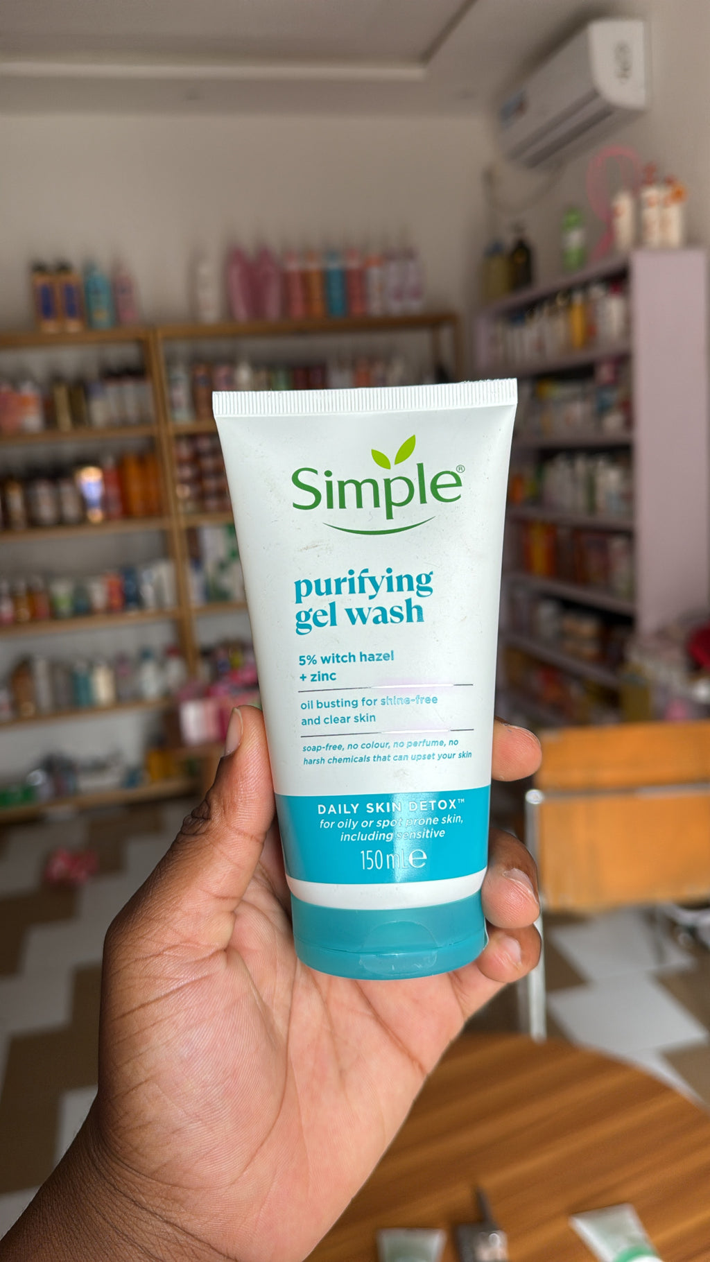 SIMPLE Gel nettoyant facial wash visage